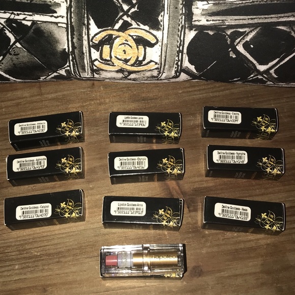 NIB Napoleon Perdis Divine Goddess Lipstick Bundle - Picture 4 of 7